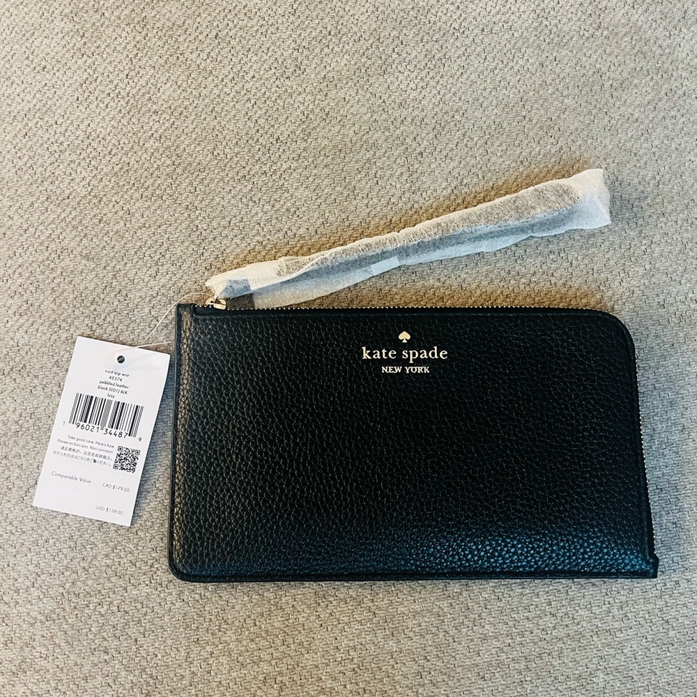 Kate spade brand new black wristlet